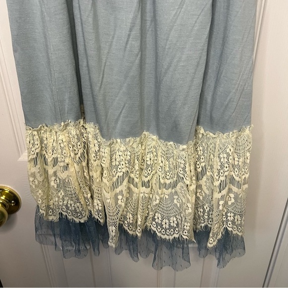 Ryu Cream and blue Midi Sundress with Cap Sleeves and Scoop Neck - Picture 3 of 6